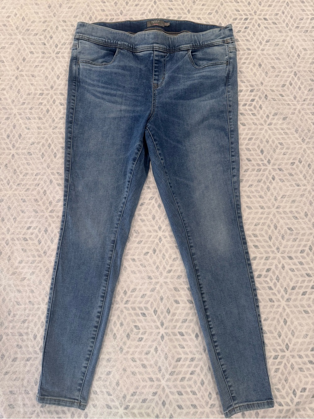 Torrid Lean Jean Super Soft Skinny Jeggings Light Wash Plus Size 1R womens 14/16